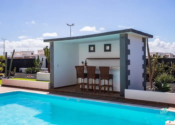 Sara Πλάγια Μπλάνκα